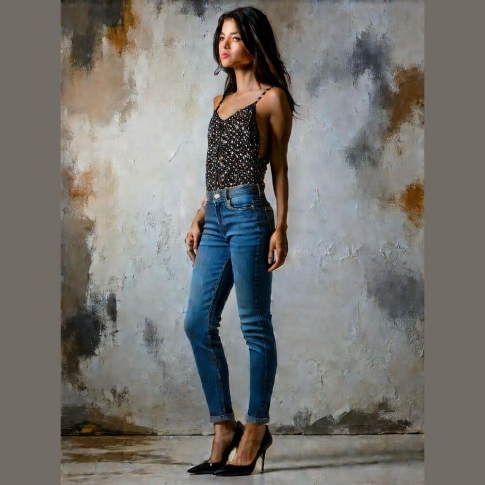 Lavish Floral Print Button-Front Tank Top - Size XL